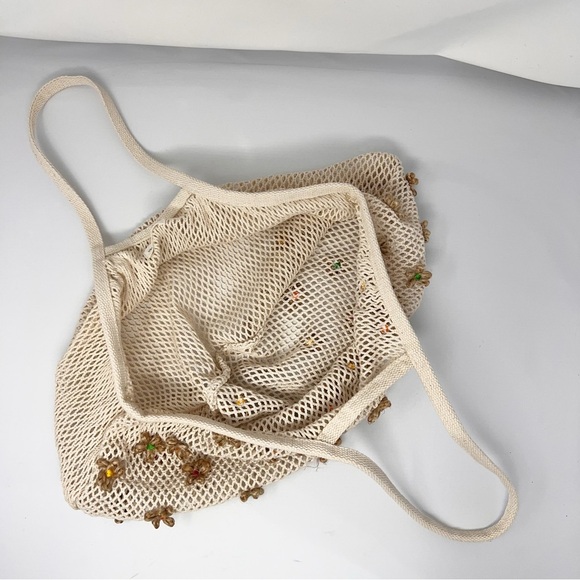 Urban outfitters- Knit bag with flowers never used - Picture 3 of 10